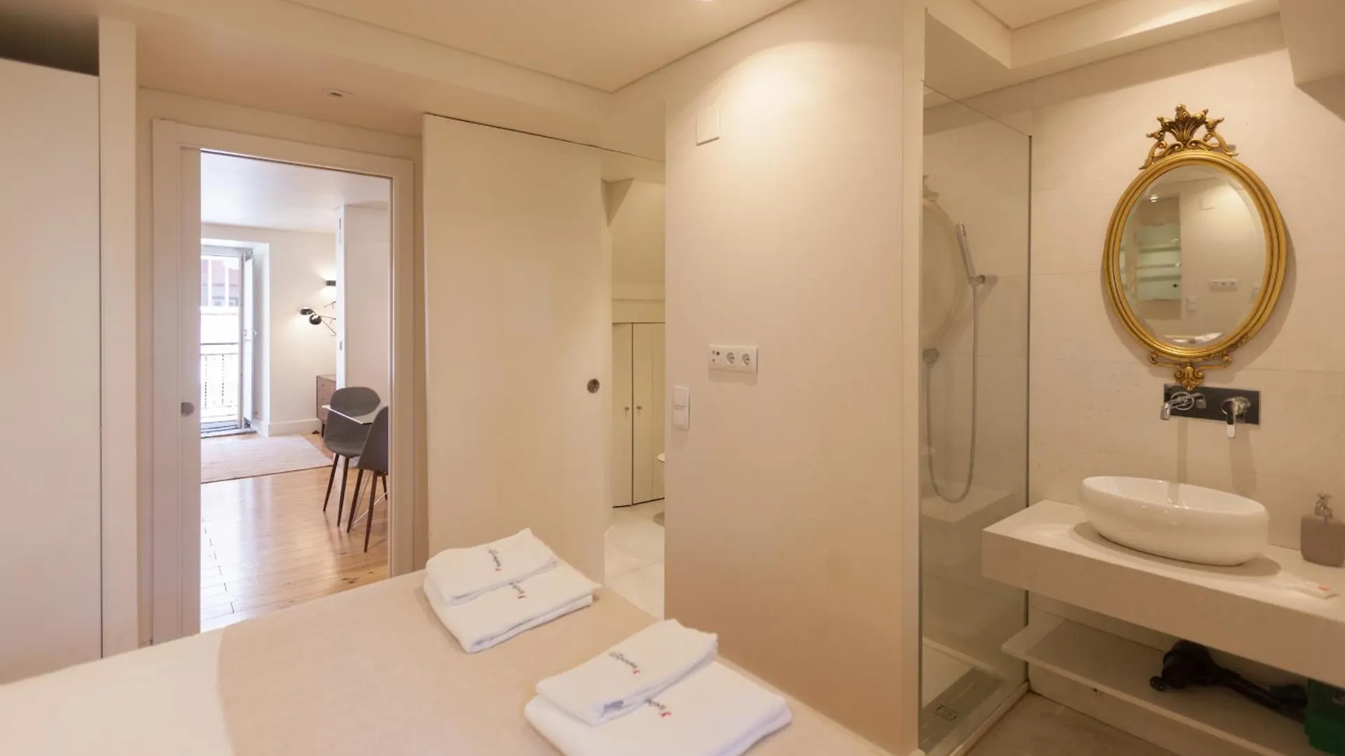 Flh Principe Real Minimalist Retreat Apartment Lisbon