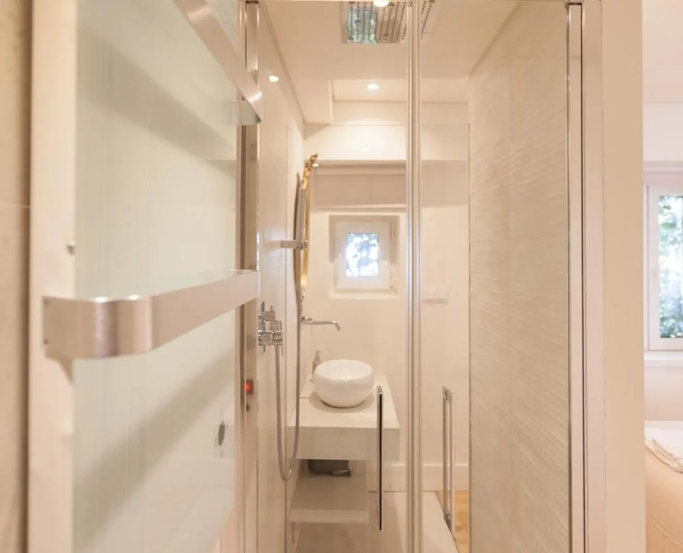 Flh Principe Real Minimalist Retreat Apartment Lisbon Portugal