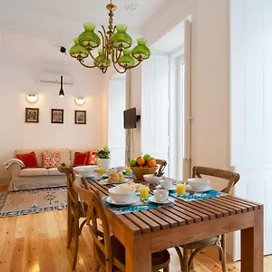  Apartment Principe Real Patio House
